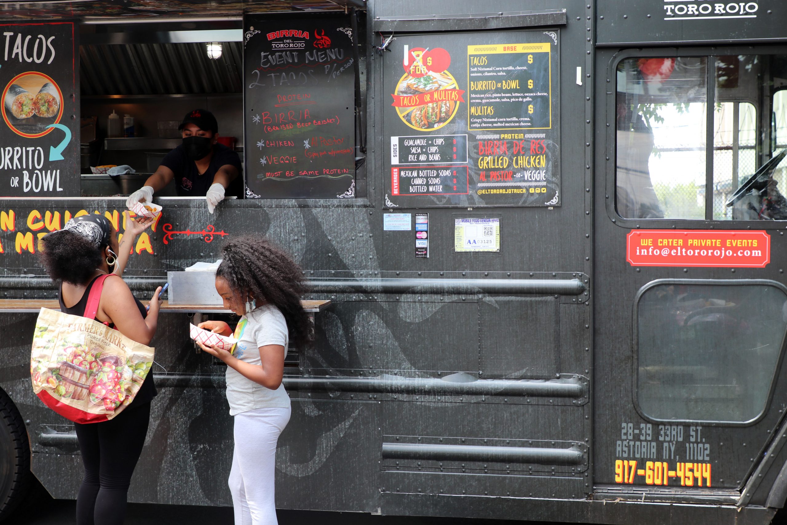 Celebrating Summer with Food Truck Fun - Homes for the Homeless NYC